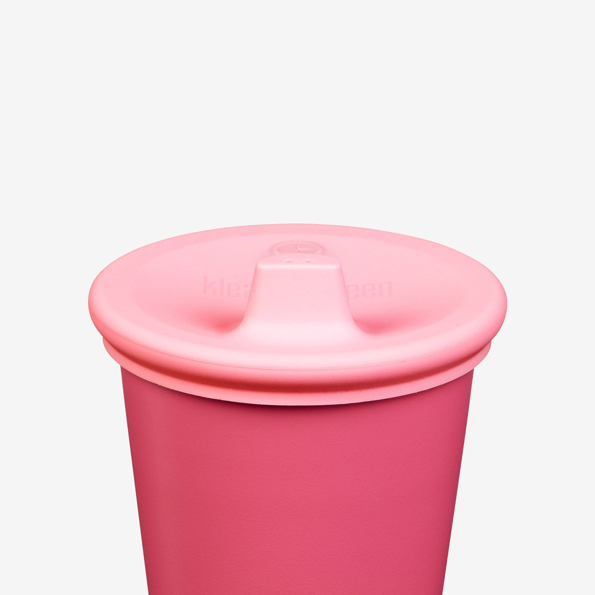 kid-s-cup-sippy-lid-2-pack-d5 10oz_Kid_Cup_RougeRed_Sippy_CloseUp.jpg