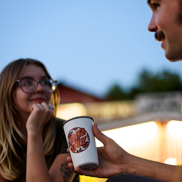 16oz-pint-cup-santa-cruz-m6 16oz_pints_santa_cruz_vacationdot_couple_square.jpg