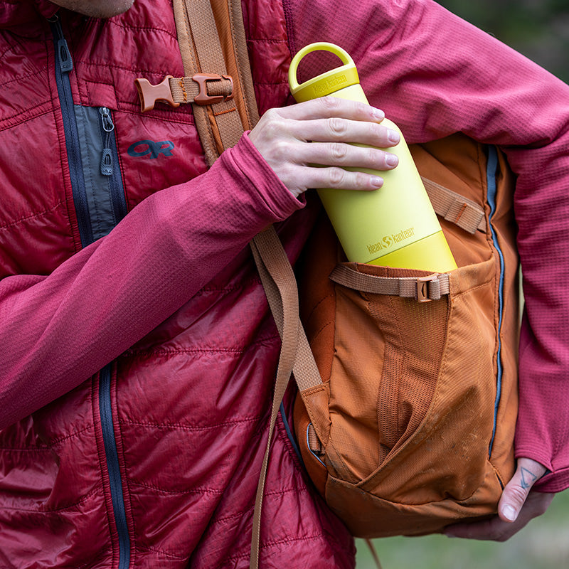 20oz-rise-classic-with-arch-loop-cap-x1 20oz_rise_classic_insulated_bottle_acacia_backpack_square.jpg