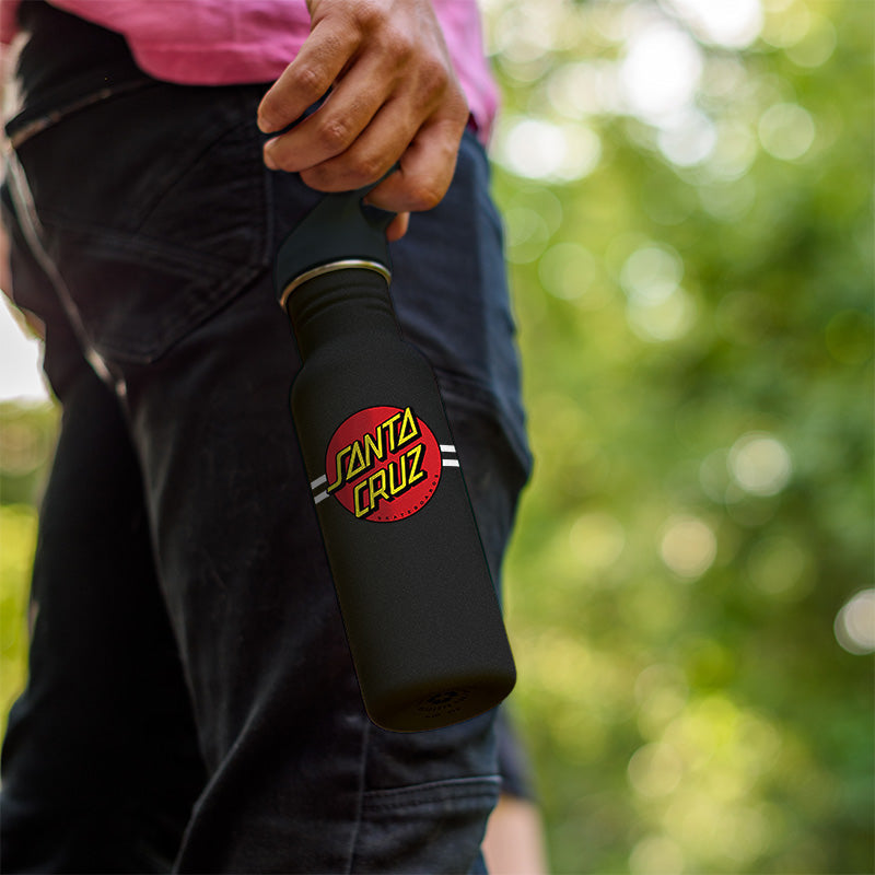 27oz-classic-with-flip-seal-sport-cap-santa-cruz-m7 27oz_classic_water_bottle_santacruz_dot_hand_square.jpg