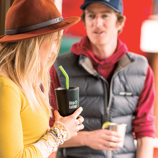 tumbler-straw-lid-with-straw-f1 K16VSSC-SB-guy-girl_style_9a499e23-5b7a-4a0d-b42e-d1b4b02627b2.jpg