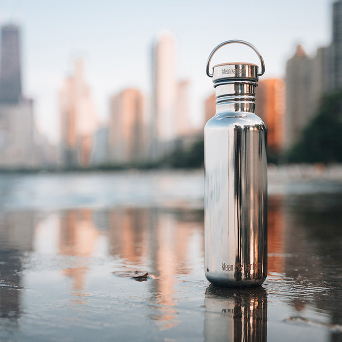 27oz-reflect-with-bamboo-cap-b4 K27SSLRF-MS-BAMBOO_reflecttion_bottle_lifestyle.jpg