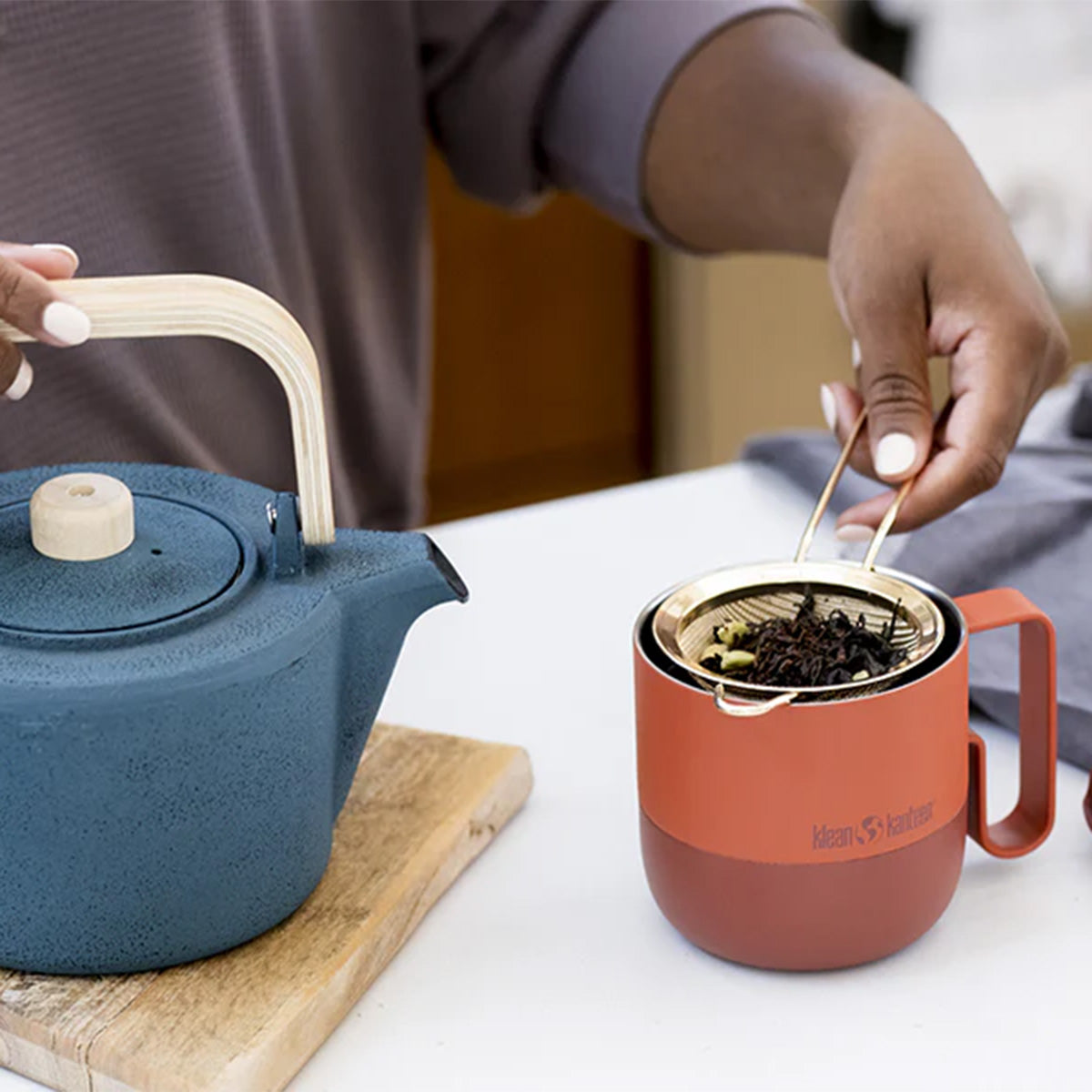 14oz-rise-mug-sale-t5 coffee_tea_seep_rise_mug_square.jpg