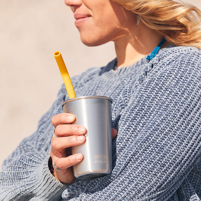 straw-4-pack-o2 recycled_steel_straw_pint_sun_lifestyle.jpg