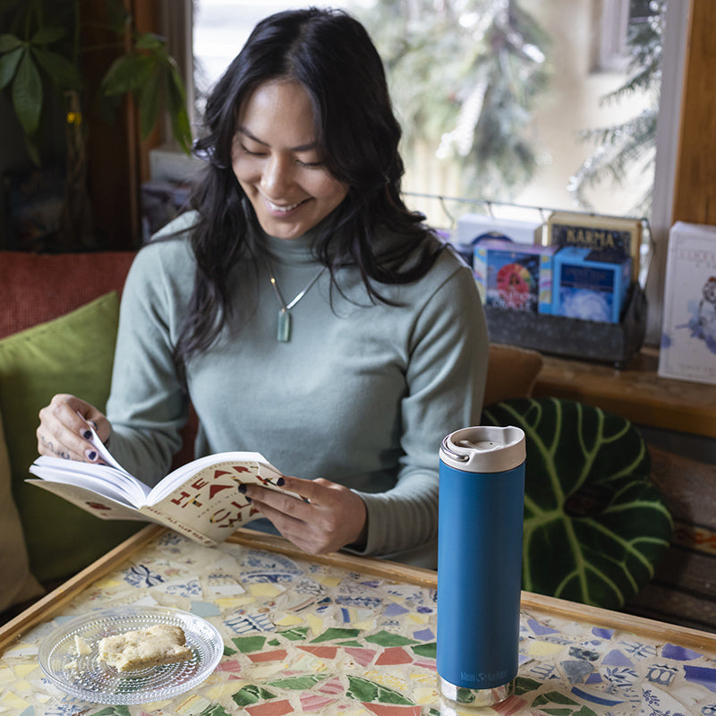 20oz-tkwide-made-to-do-more-bundle-y6 tkwide_20oz_insulated_tumbler_cafe_woman_reading_square.jpg